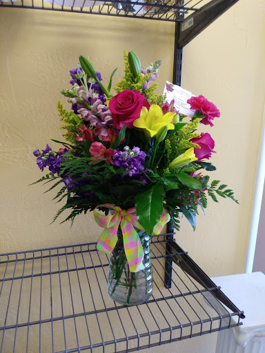 Florist «Desert Oasis Floral», reviews and photos, 13220 W Van Buren St, Goodyear, AZ 85338, USA