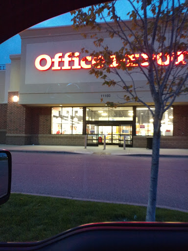 Office Supply Store «OfficeMax», reviews and photos, 11160 Fountains Dr, Maple Grove, MN 55369, USA