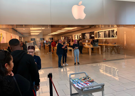 Shopping Mall «Cherry Hill Mall», reviews and photos, 2000 NJ-38, Cherry Hill, NJ 08002, USA