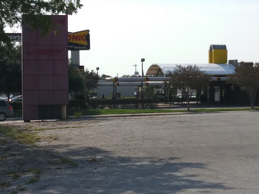 Fast Food Restaurant «Sonic Drive-In», reviews and photos, 2325 Pat Booker Rd, Universal City, TX 78148, USA