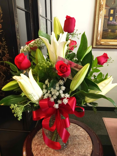 Florist «Rialto Florist», reviews and photos, 114 S Riverside Ave, Rialto, CA 92376, USA