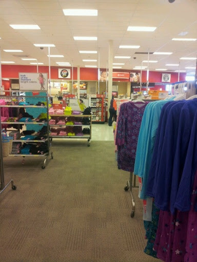 Department Store «Target», reviews and photos, 436 Retail Commons Pkwy, Martinsburg, WV 25403, USA