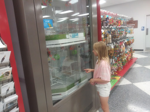 Pet Supply Store «Petco Animal Supplies», reviews and photos, 1450 Twixt Town Rd, Marion, IA 52302, USA