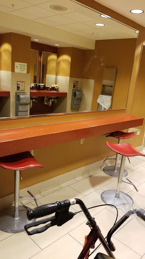 Movie Theater «AMC Randhurst 12», reviews and photos, 200 Randhurst Village Dr, Mt Prospect, IL 60056, USA