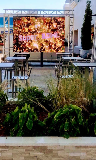 Night Club «Hunters Nightclub Fort Lauderdale», reviews and photos, 2232 Wilton Dr, Fort Lauderdale, FL 33305, USA