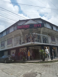 Boutique Factory Five