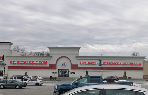 Appliance Store «P.C. Richard & Son», reviews and photos, 885 St George Ave, Woodbridge, NJ 07095, USA