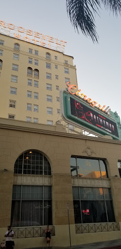 Shopping Mall «West Hollywood Gateway», reviews and photos, 7100 California Route 2, Los Angeles, CA 90046, USA