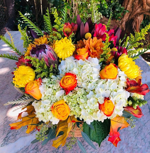 Florist «Le Florist of Larkspur - Royal Fleur», reviews and photos, 282 Magnolia Ave, Larkspur, CA 94939, USA