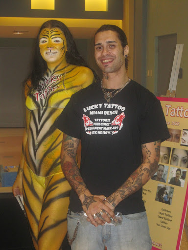 Tattoo Shop «Lucky Tattoo», reviews and photos, 1639 Washington Ave, Miami Beach, FL 33139, USA