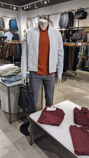 Sportswear Store «lululemon», reviews and photos, 8200 Vineland Ave #1035, Orlando, FL 32821, USA