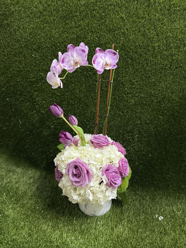 Florist «Floral Creations By Blanca», reviews and photos, 1400 SW 3rd St b, Pompano Beach, FL 33069, USA