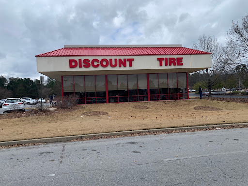 Tire Shop «Discount Tire Store - Douglasville, GA», reviews and photos, 6730 Douglas Blvd, Douglasville, GA 30135, USA