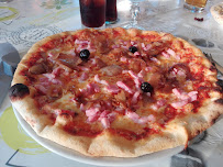 Pizza du Pizzeria La Bonne Excuse au Pont Cassé à Saint-Just-d'Ardèche - n°11