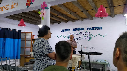 Iglesia Evangelica Jesus Divino Pastor