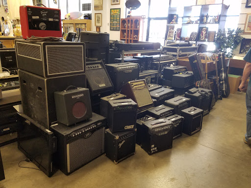 Pawn Shop «Gold By The Gram Pawn», reviews and photos, 6808 N Dysart Rd #124, Glendale, AZ 85307, USA