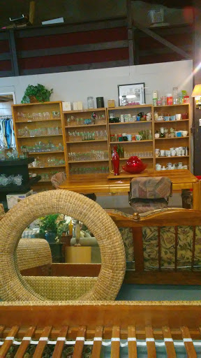 Thrift Store «New Beginnings Thrift Store», reviews and photos, 415 Citrus Tower Blvd, Clermont, FL 34711, USA