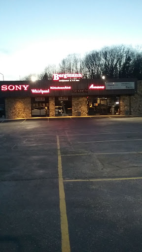 Hometown Appliance Co Appliance Repair in Hartford, Wisconsin: Working