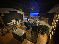 SI Studios - Photo 2 - Car repair in Old Forge, PA, Scranton