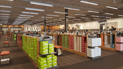 Shoe Store «DSW Designer Shoe Warehouse», reviews and photos, 1650 Airport Blvd #350, Pensacola, FL 32504, USA