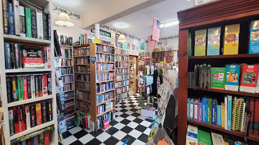 Used Book Store «The Book Oasis», reviews and photos, 311 Main St, Stoneham, MA 02180, USA