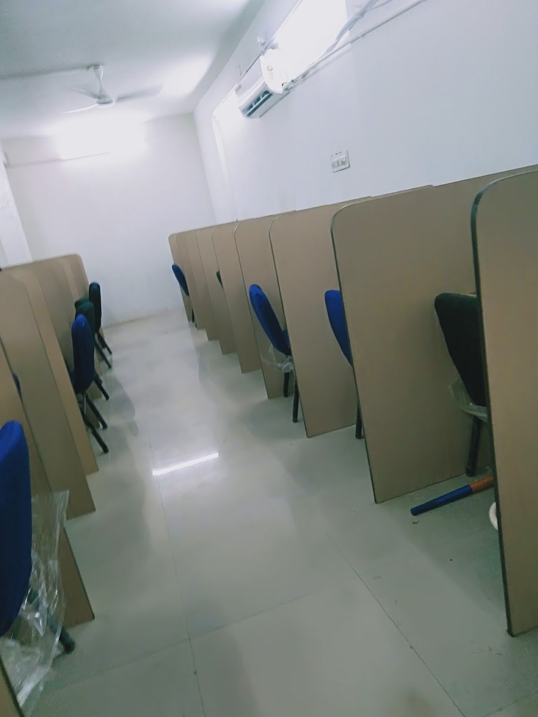 Study Point Library