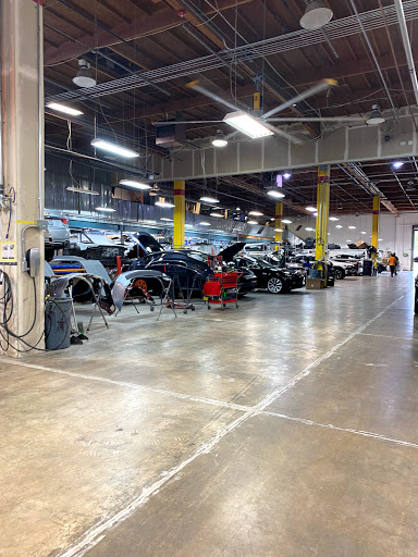 Auto Body Shop «Accurate Auto Body», reviews and photos, 9042 Willows Rd, Redmond, WA 98052, USA