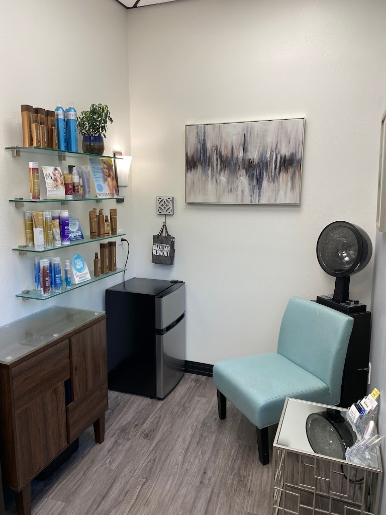 Shear Vibes Salon 32503