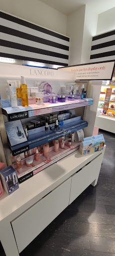 Cosmetics Store «SEPHORA», reviews and photos, 100 Cambridgeside Pl, Cambridge, MA 02141, USA