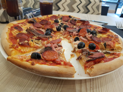 Pizza House