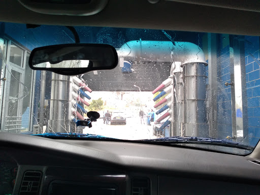 Car Wash «High Tech Car Wash», reviews and photos, 2434 Boston Post Rd, Larchmont, NY 10538, USA