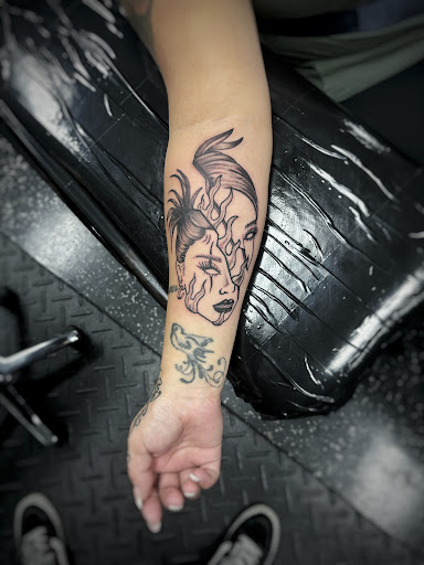 Explore et tattoo ideas, creative tattoo ideas in Fort Myers, available at Loyal 2 The Coil Tattoos & Piercings (Edison Mall Location Entrance F)
