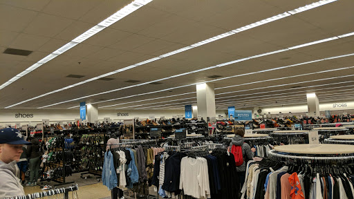 Department Store «Nordstrom Rack», reviews and photos, 3920 124th Ave SE, Bellevue, WA 98006, USA