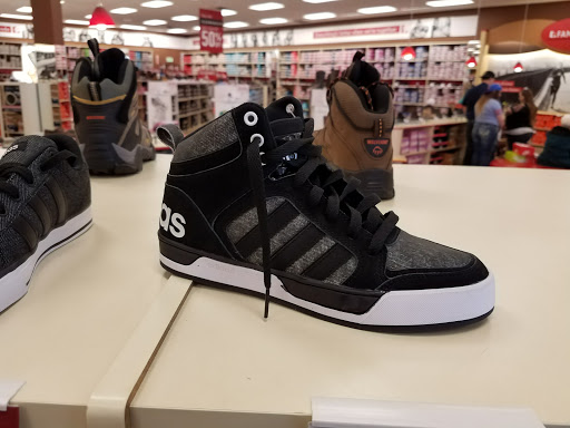 Shoe Store «Famous Footwear», reviews and photos, 678 W Main St, American Fork, UT 84003, USA