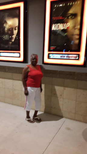 Movie Theater «Regal Cinemas Broward Stadium 12 & RPX», reviews and photos, 8000 W Broward Blvd, Plantation, FL 33388, USA