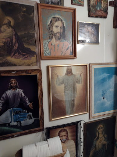 Tattoo Shop «Red Rabbit Studio», reviews and photos, 454 W Turkeyfoot Lake Rd, Akron, OH 44319, USA