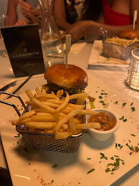 Hamburger du Restaurant français La Parisienne - n°7