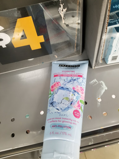 Variety Store «Five Below», reviews and photos, 12970 Middlebrook Road, Germantown, MD 20874, USA