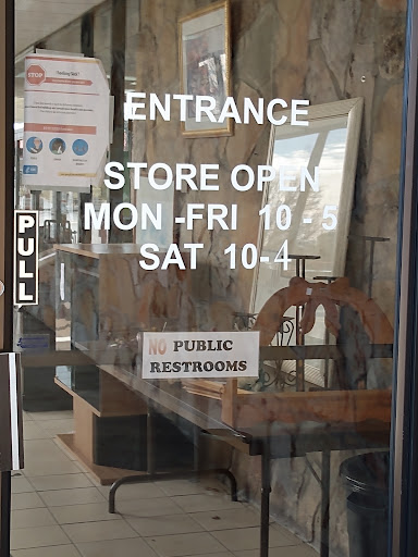 Thrift Store «Threads Of Hope Thrift Store», reviews and photos, 230 Woodmere Mall, Crossville, TN 38555, USA