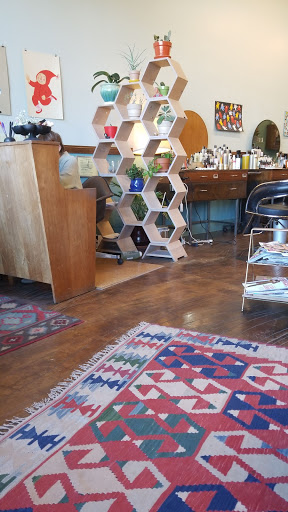 Hair Salon «Honeycomb», reviews and photos, 3504 Nicollet Ave, Minneapolis, MN 55408, USA