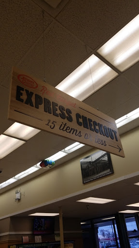 Grocery Store «Jewel-Osco», reviews and photos, 1537 N Larkin Ave, Joliet, IL 60431, USA