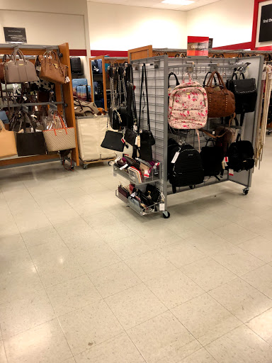 Department Store «T.J. Maxx», reviews and photos, 99 Gateway Dr, Mechanicsburg, PA 17055, USA