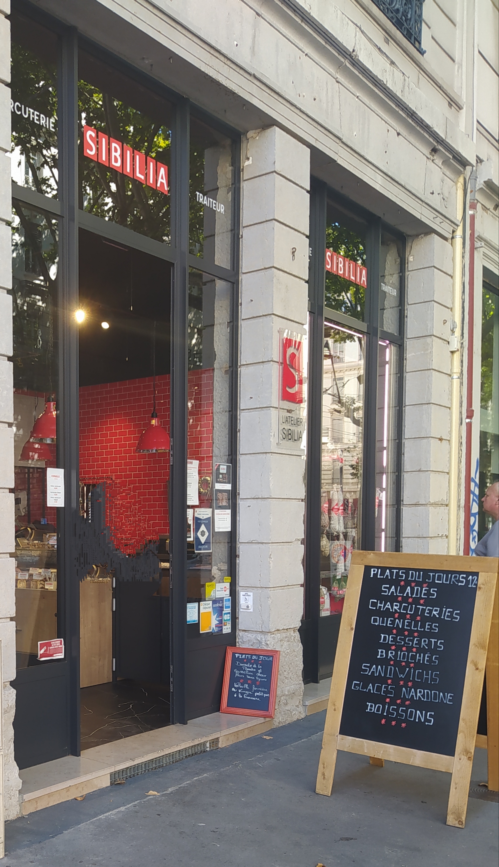 Photo n° 1 de l'avis de Mister.i fait le 20/08/2020 à 16:15