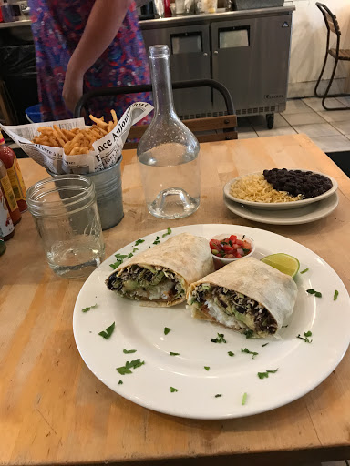 Traditional American Restaurant «Rosie», reviews and photos, 27 Elm St, New Canaan, CT 06840, USA