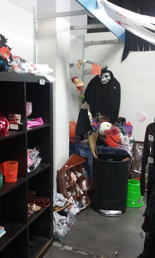 Thrift Store «Goodwill», reviews and photos