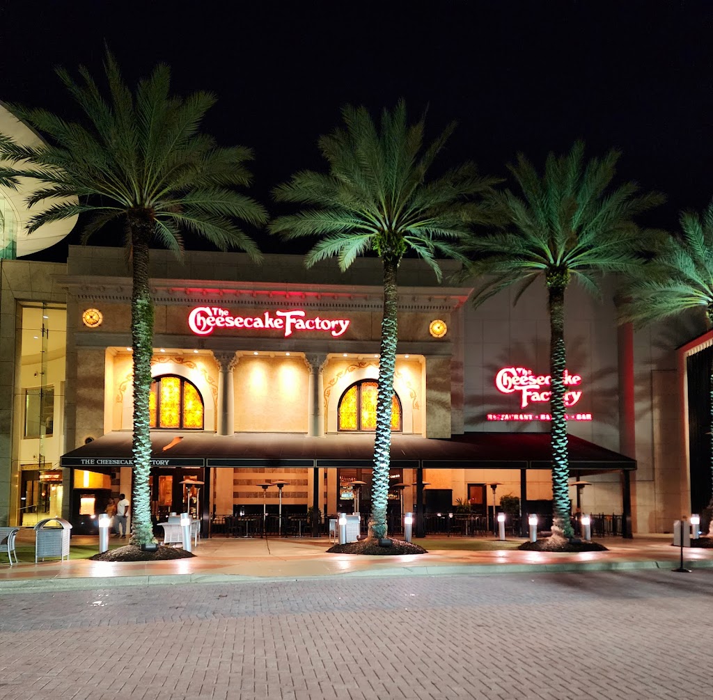The Cheesecake Factory 32839