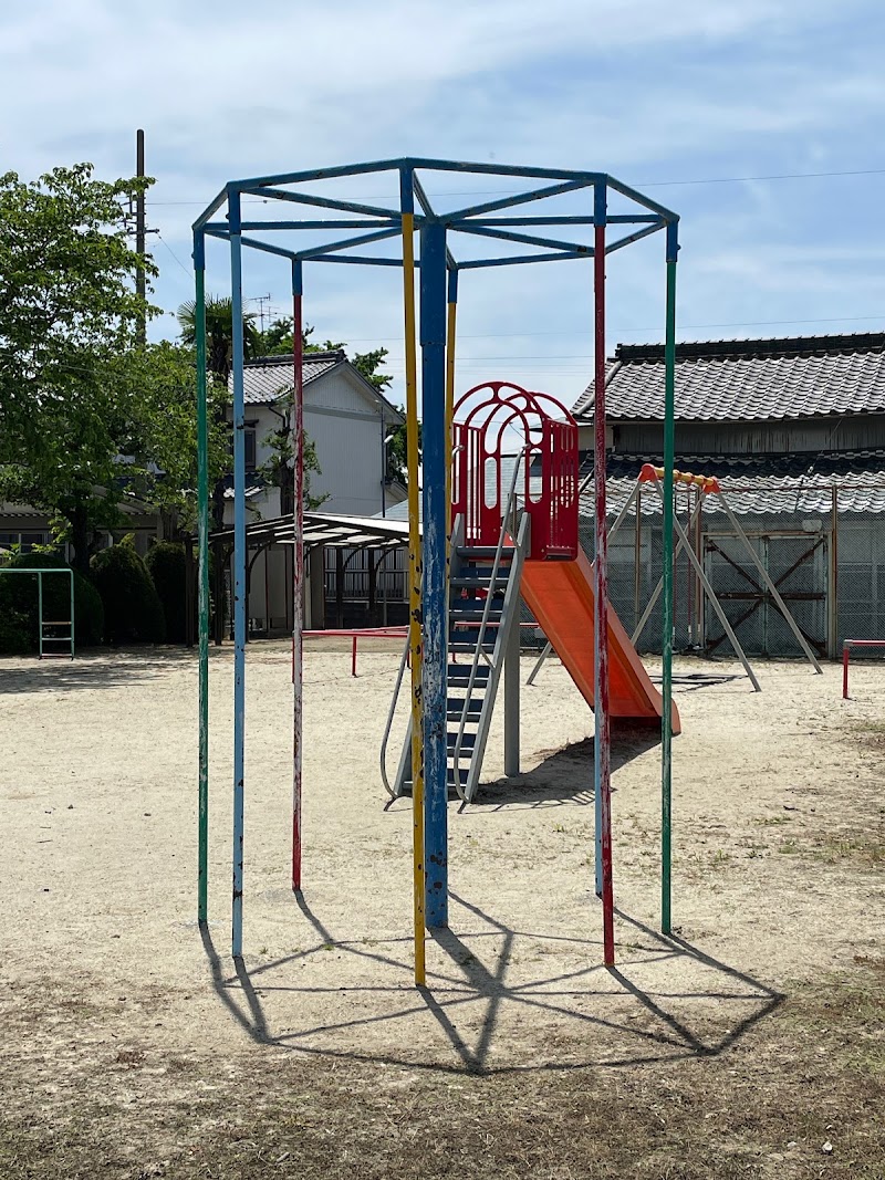 塩川児童遊園