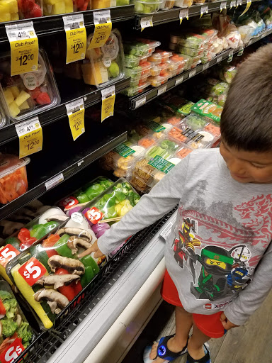 Safeway image