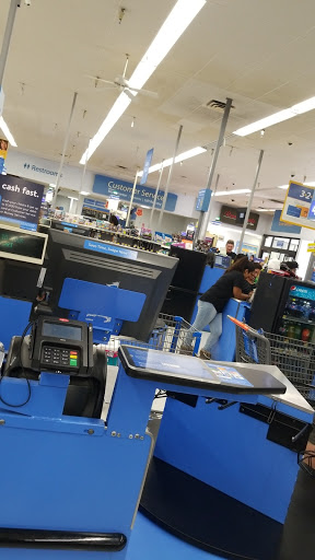 Discount Store «Walmart», reviews and photos, 3680 W Shaw Ave, Fresno, CA 93711, USA