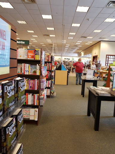 Book Store «Barnes & Noble», reviews and photos, 4478 Electric Rd, Roanoke, VA 24018, USA